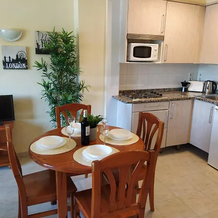 Vive Apartamento Benal 622, Parque Acuatico, Playa 100m. * Benalmadena